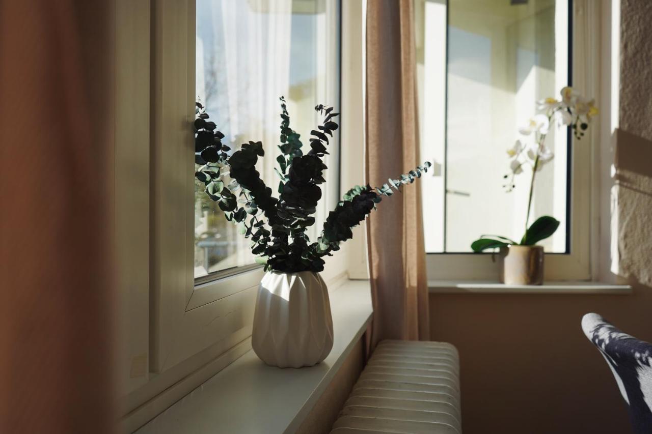 Unique: Cozy - Balcony - Kitchen - Netflix Appartement BRE Buitenkant foto